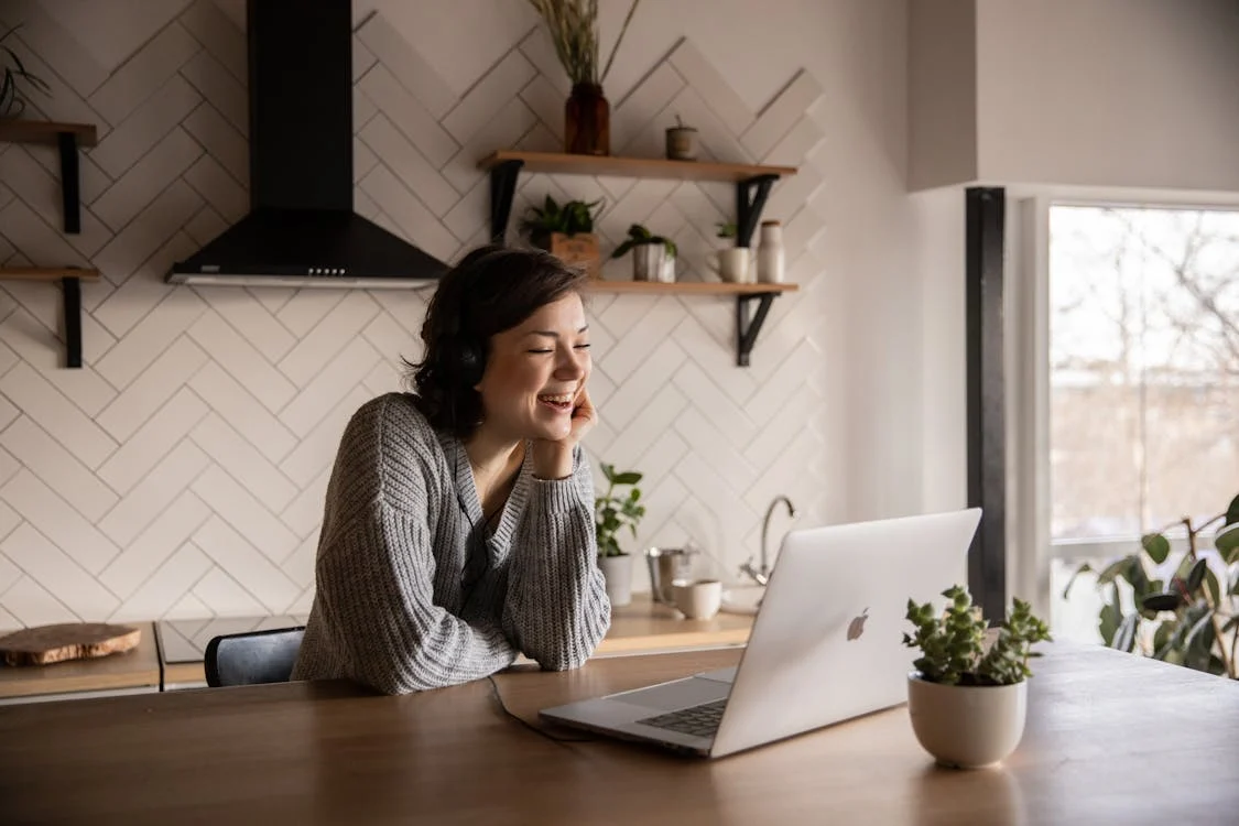 What Makes Video Chats with Strangers on Omegle Chat So Exciting? – What Makes Video Chats with Strangers on Omegle Chat So Exciting? –