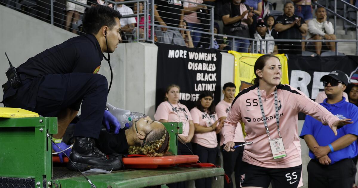 Angel City’s Savy King hospitalized after collapsing on field Angel City’s Savy King hospitalized after collapsing on field