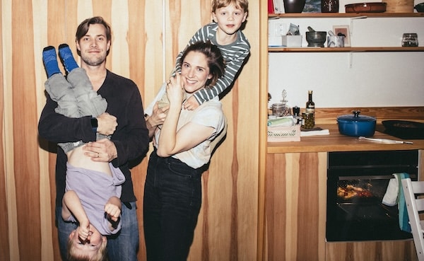 The 4 Parenting Styles (And Which One Is Best) The 4 Parenting Styles (And Which One Is Best)