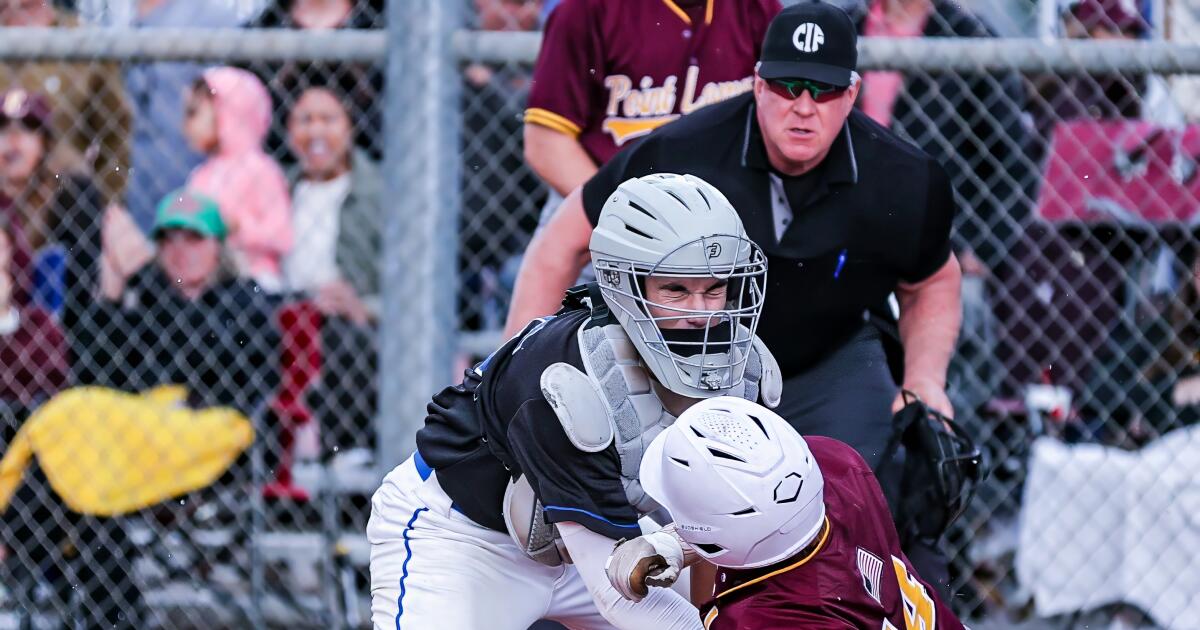 Rain, lightning disrupt opening games of regional playoffs Rain, lightning disrupt opening games of regional playoffs
